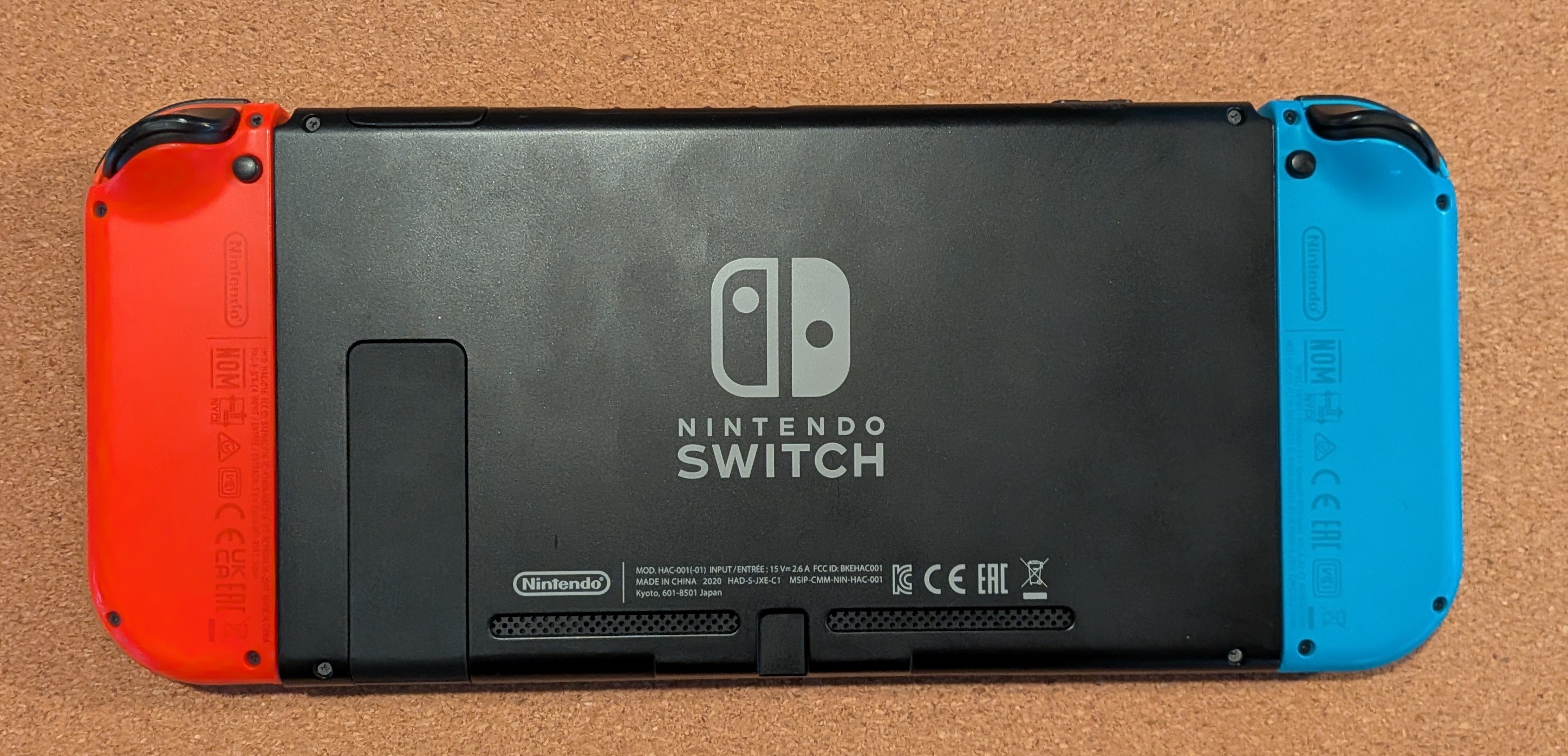 Back of Switch v2 console